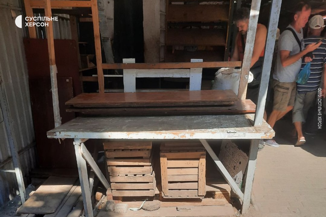 У Херсоні після закриття Антонівського мосту різко підскочили ціни на продукти (фото)